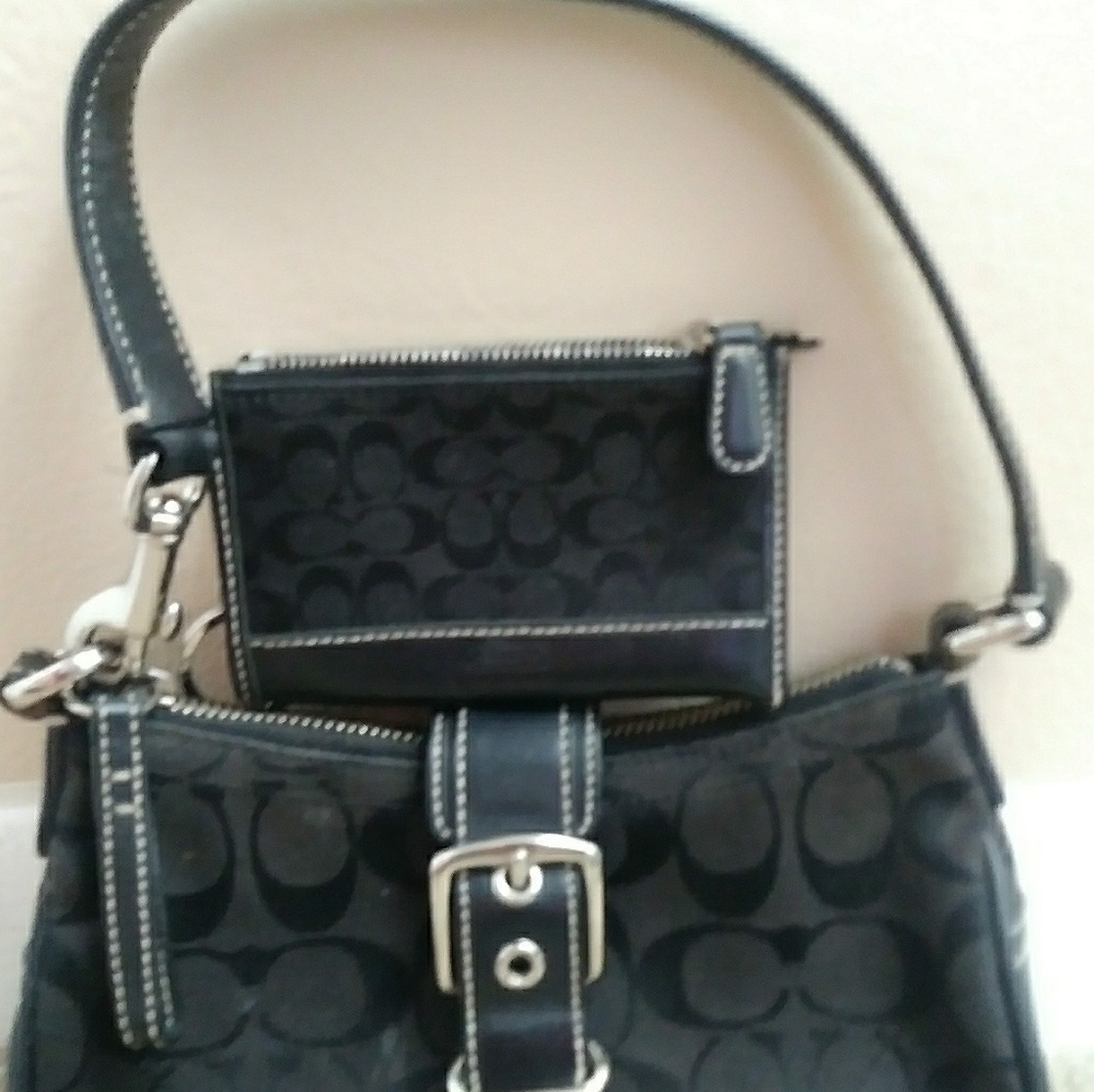 Authentic COACH purse & wallet set black